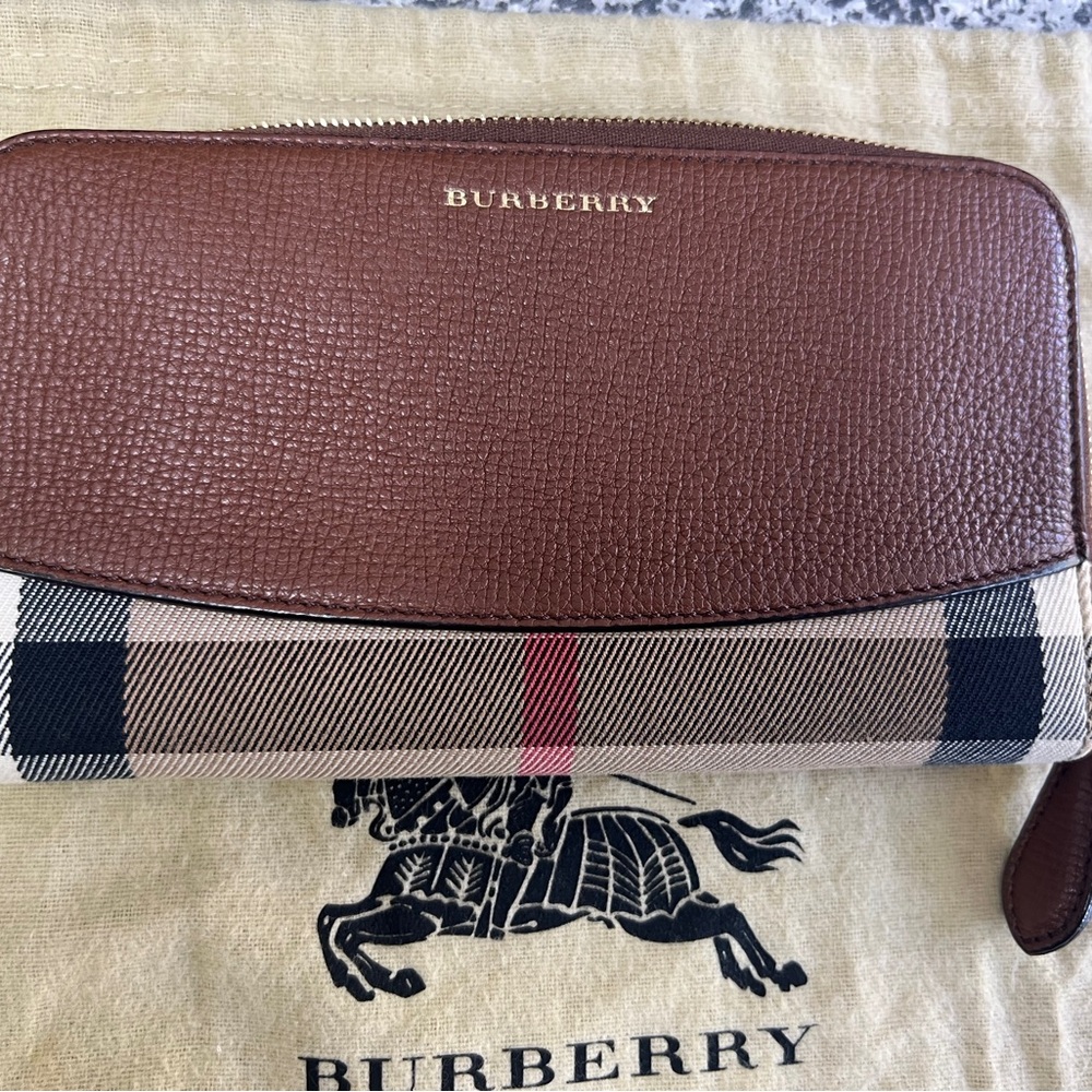 Burberry Brown Leather Wallet with Checkered Design